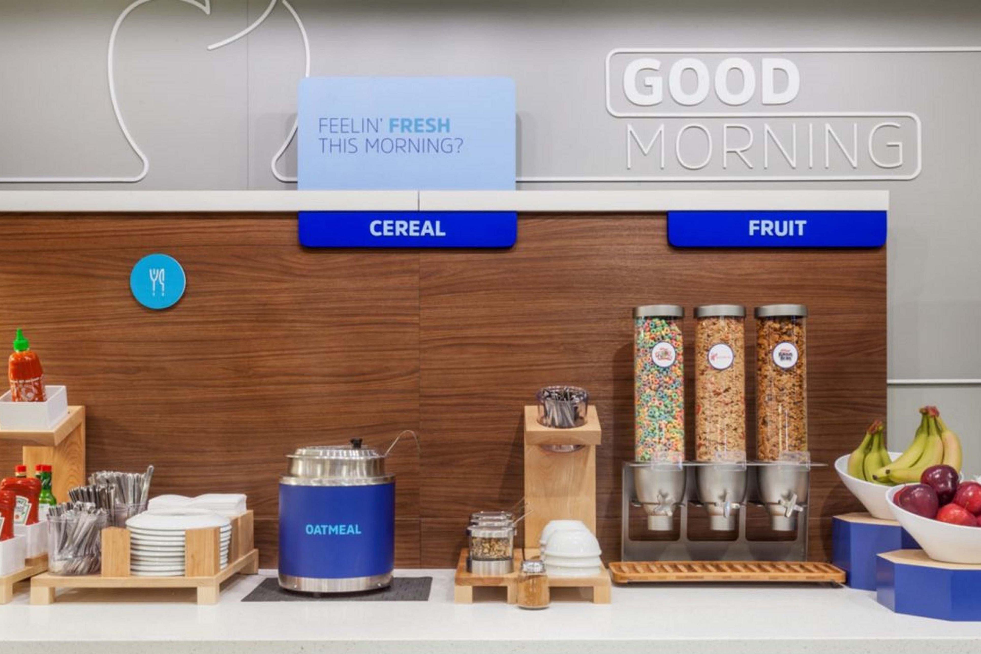 Holiday Inn Express & Suites Langley By Ihg Εξωτερικό φωτογραφία