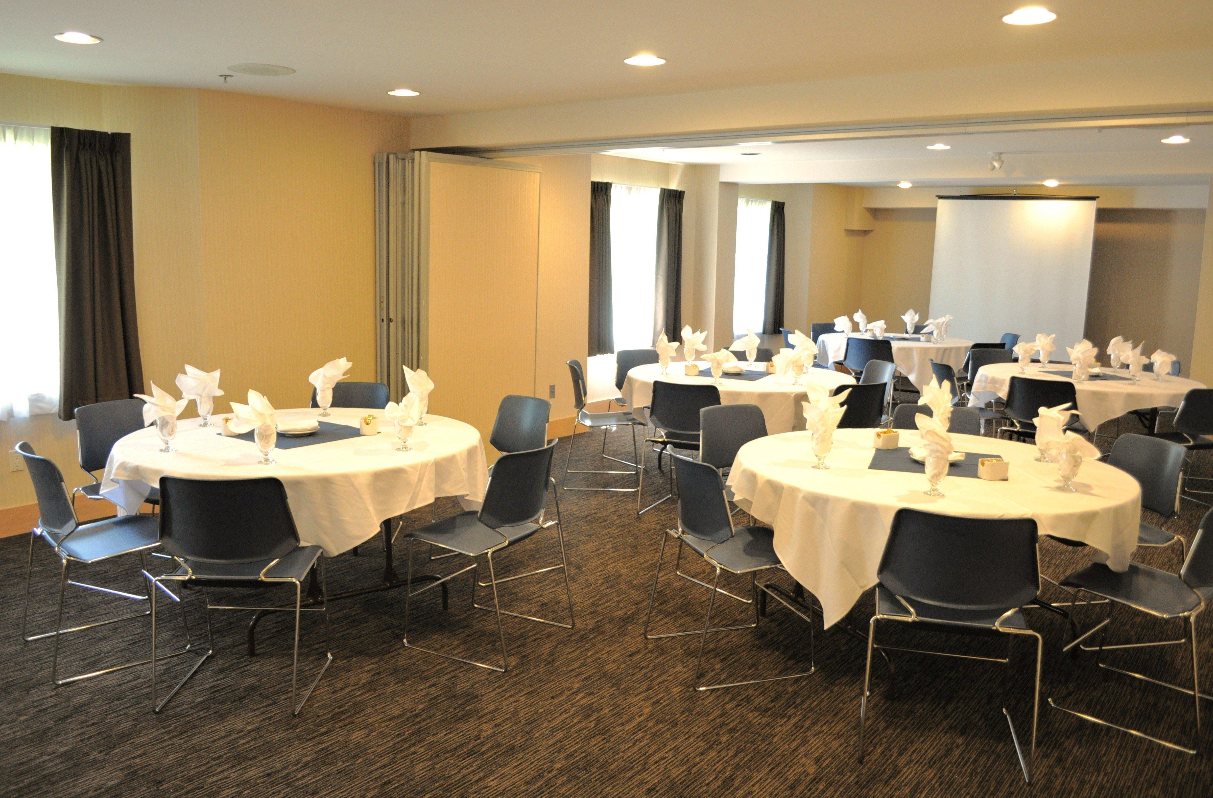 Holiday Inn Express & Suites Langley By Ihg Εξωτερικό φωτογραφία