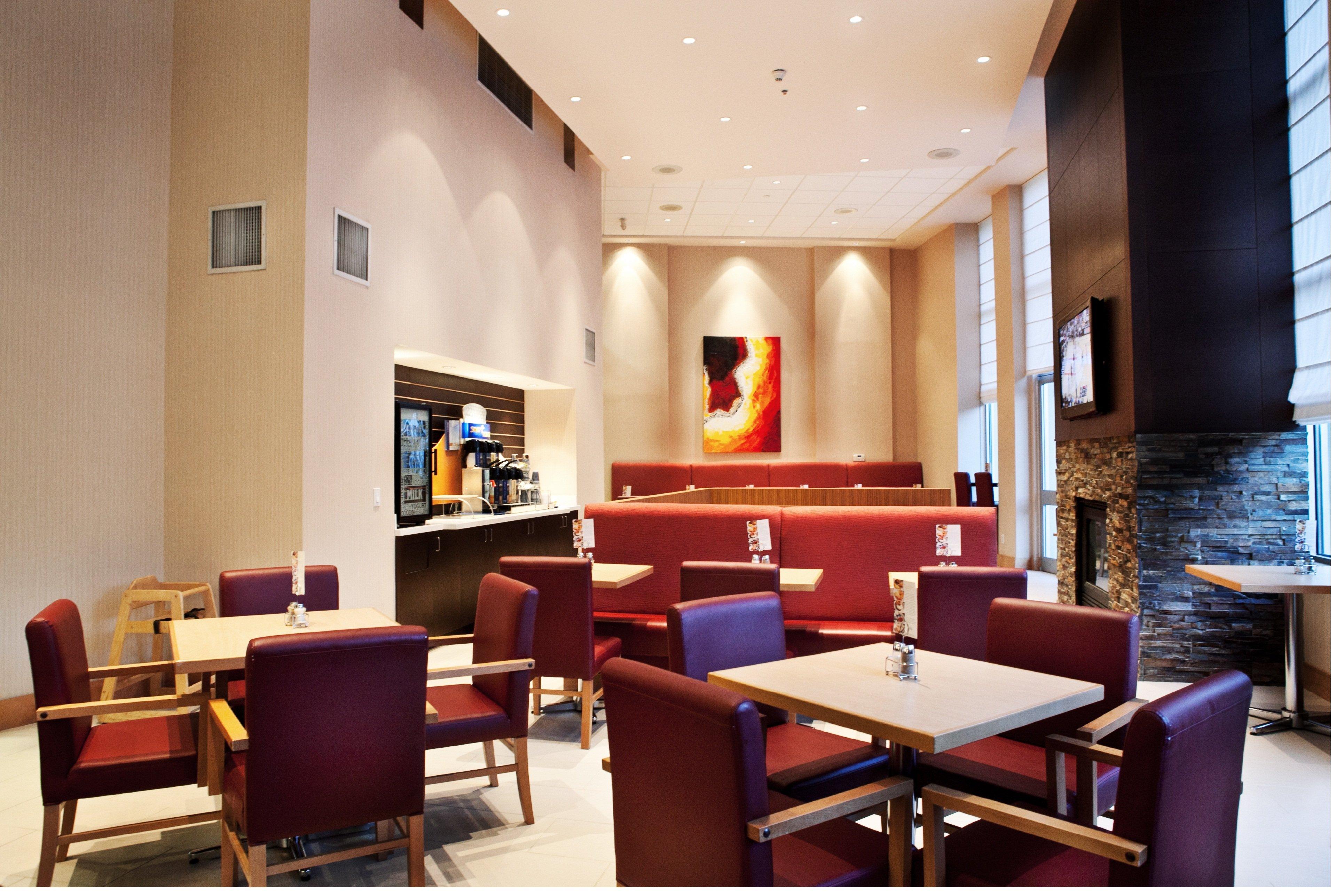 Holiday Inn Express & Suites Langley By Ihg Εξωτερικό φωτογραφία